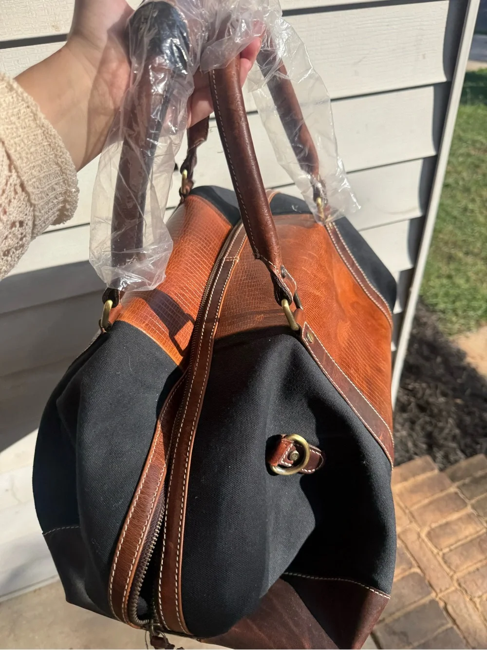 NWT F.H WADSWORTH Men’s Black and Brown Leather-Trim Weekend Duffel